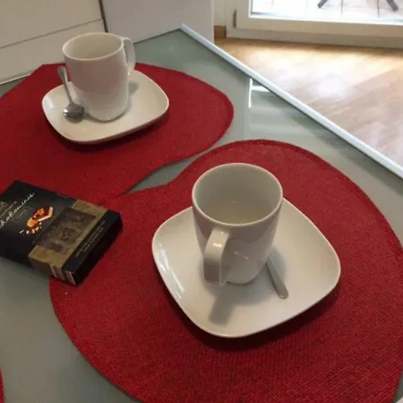 Nid Douillet A Appartement *